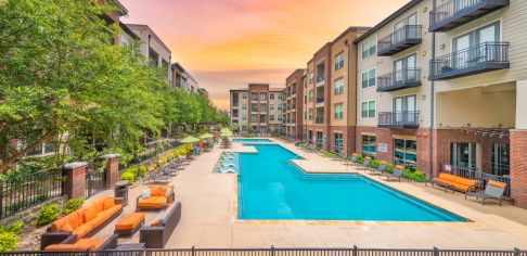 Pool at MAA Market Center Plano, TX Apartment Homes