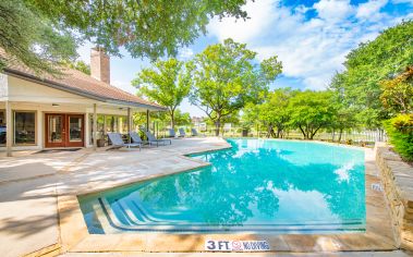 Pool at MAA Remington Hills luxury apartment homes in Irving, TX