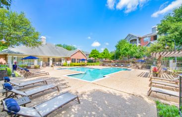 Pool at MAA Shoal Creek  luxury apartment homes in Dallas, TX