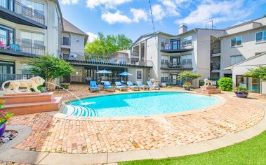 Pool at MAA Uptown Village luxury apartment homes in Dallas, TX