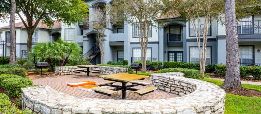 Outdoor grill area at MAA Ranchstone luxury apartment homes in Houston, TX