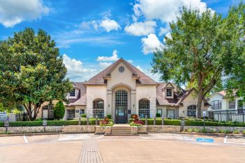 Leasing exterior at MAA Ranchstone luxury apartment homes in Houston, TX