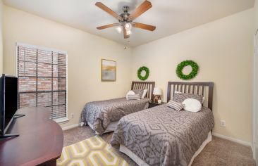 Bedroom at MAA Valleywood in Houston, TX