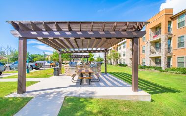 Grilling area at MAA Vintage Park luxury apartment homes in Houston, TX