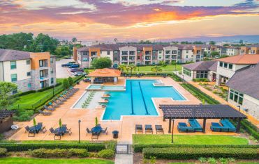 Pool at MAA Vintage Park luxury apartment homes in Houston, TX