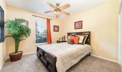 Bedroom at MAA Woodwind luxury apartment homes in Houston, TX