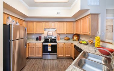 Kitchen at MAA Woodwind luxury apartment homes in Houston, TX