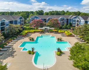Pool View at MAA Adalay Bay in Chesapeake, VA