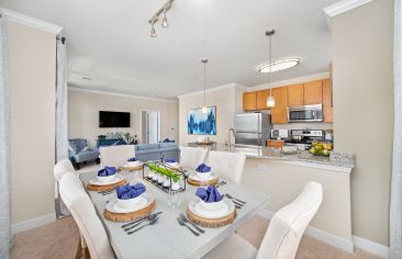 Dining room at Apartments at Cobblestone in Fredericksburg, VA