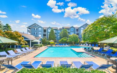 Pool at MAA Centreville luxury apartment homes in Centreville, VA