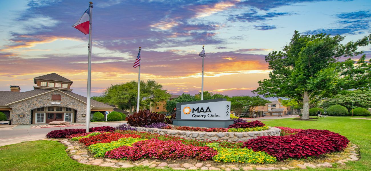 MAA Quarry Oaks Luxury Apartments for Rent in Austin, TX