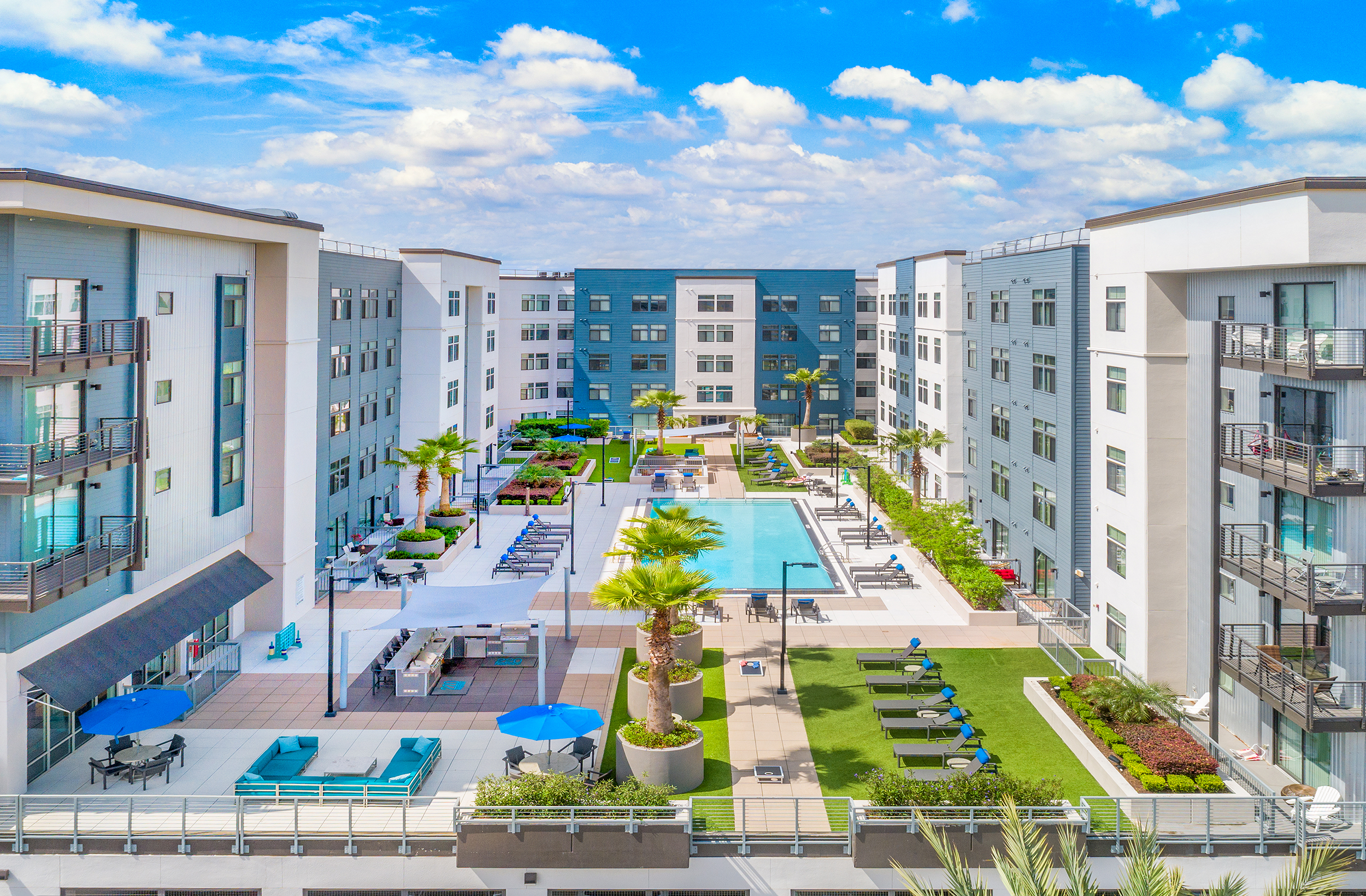 Ocean Blvd Apartments