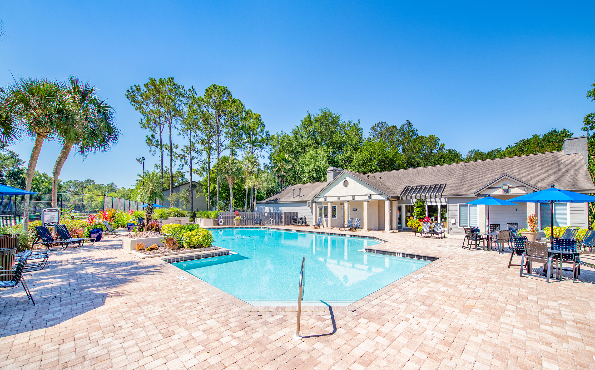 Woodhollow Luxury Apartments In Jacksonville Fl Maa
