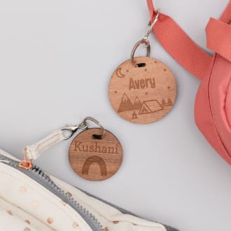 Plaquettes personnalisées en bois pour sacs vignette 2