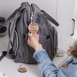 Plaquettes personnalisées en bois pour sacs vignette 3