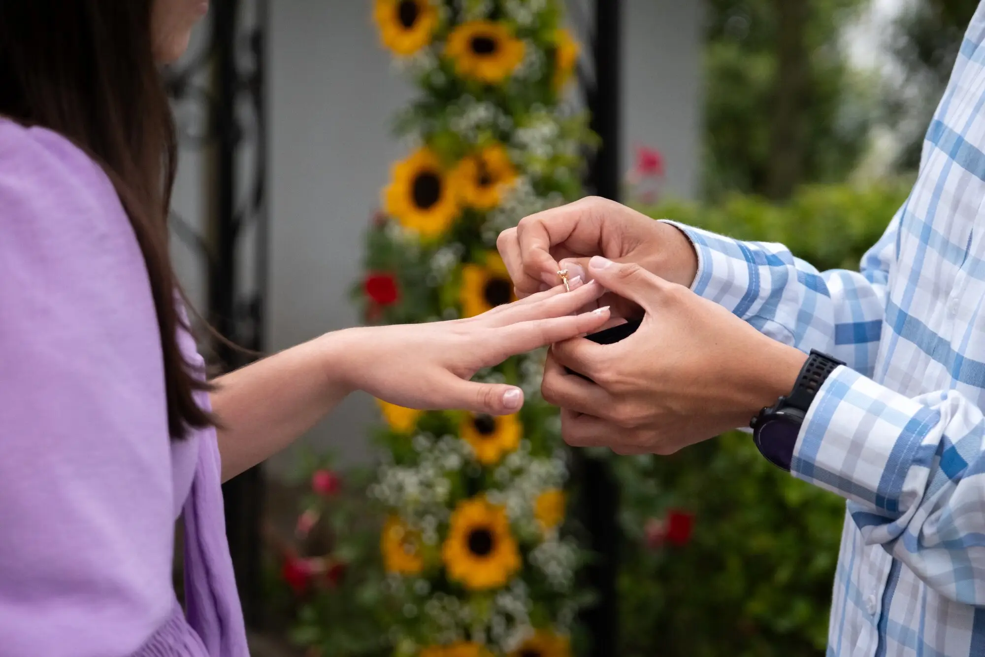 Couple landscape photo footer