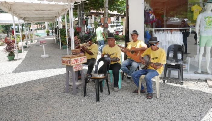 I5woinis9dzfphbna0df