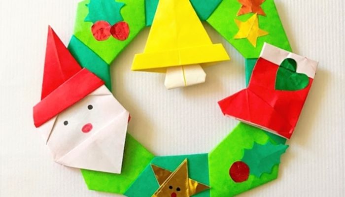 リースは折り紙で簡単に かわいいシンプルなクリスマスリースの作り方