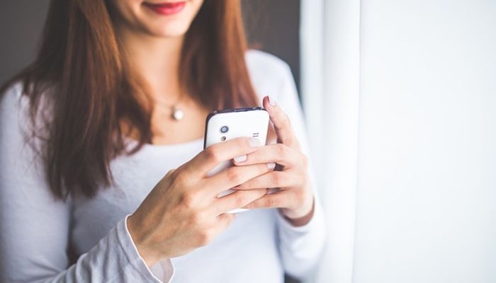 脈アリかもの相手に送る 付き合う前のlineのコツ 内容 頻度は