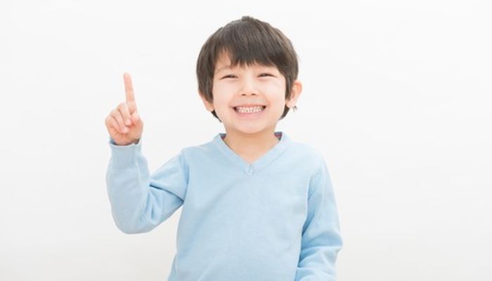 ツーブロックを子供でも 男の子髪型 簡単切り方 おしゃれなセット方法