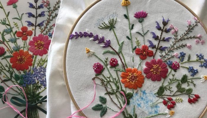 花の刺繍を初心者でも簡単に縫う方法 おすすめの花柄図案とその縫い方も