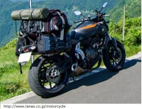 バイクの荷物積載方法 正しい積み方 固定方法 アイテムをご紹介