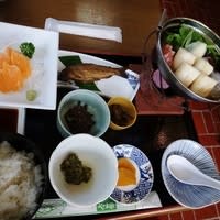 十和田湖周辺のおすすめランチ5選 青森 名物のバラ焼きなどをご紹介