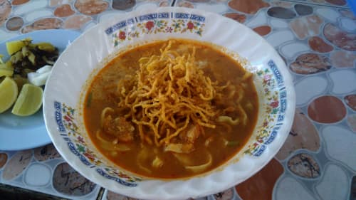 カオソーイ カレーラーメン