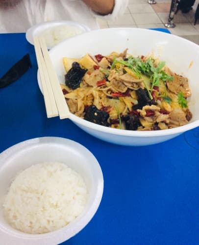 シンガポール チャイナタウン People's Park Complex Food Centre 日日紅麻辣香鍋 (リーリーホンマーラーシャンゴー) 麻辣香鍋 (マーラーシャンゴー)