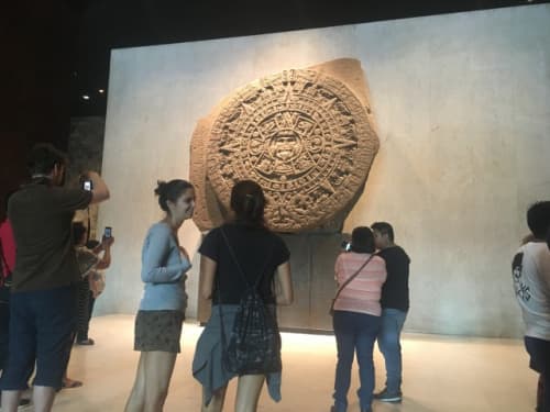 メキシコシティ 国立人類学博物館 太陽の石
