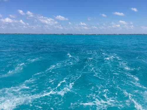 メキシコ カンクンの海