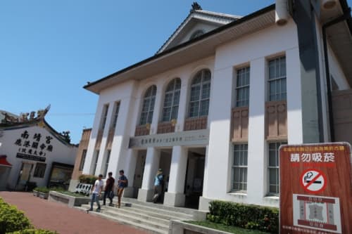 鹿港老街 日本統治時代の公会堂