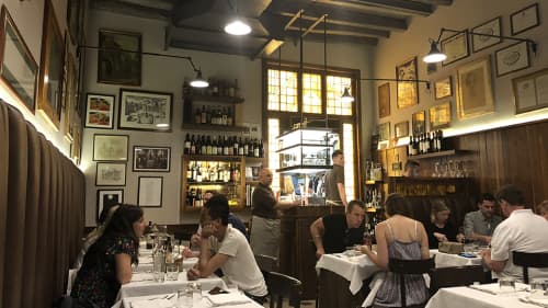 アルマンド・アル・パンテオン店内