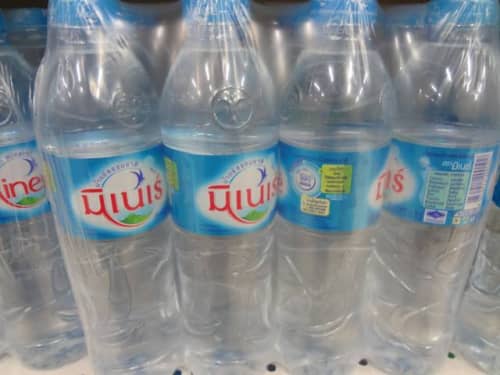 タイのミネラルウォーター