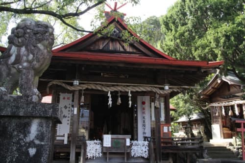 多賀神社 本殿