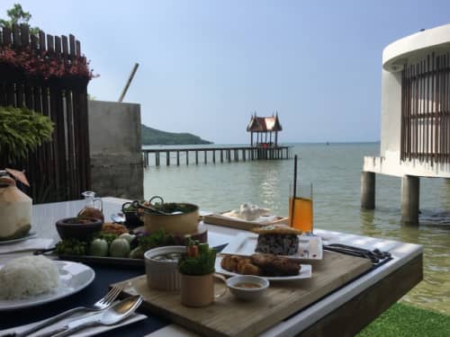 パタヤ 海沿いのレストラン