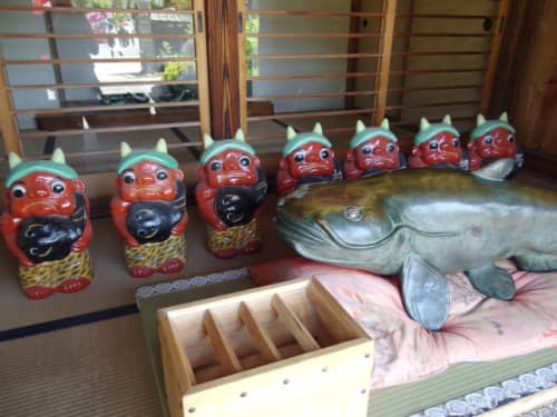 雷電神社　なまず