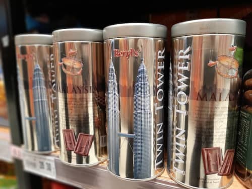 マレーシア ツインタワー ベリーズ特製チョコ