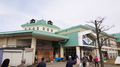 新潟ふるさと村の外観