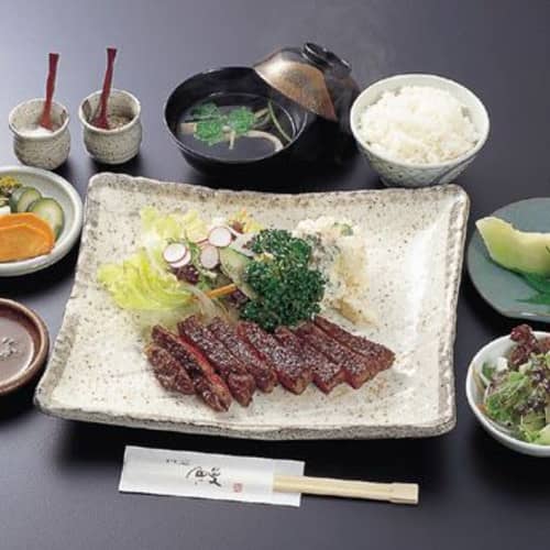 ステーキ 肴 川淀