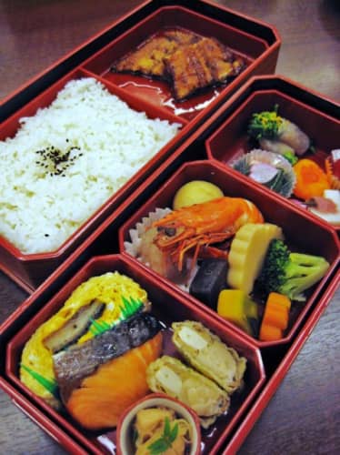 幕の内 うなぎ 吉塚うなぎ屋