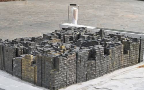 香港のスラム街 九龍城 が不気味すぎる 荒廃した建物の乱立世界を現場から発信 香港のスラム街 九龍城 が不気味すぎる 荒廃した建物の乱立世界を現場から発信