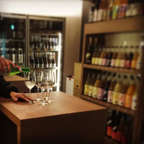 地酒販売うえ田の店内