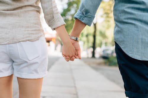 恋愛の達人が解説 バツイチ子持ち男性と付き合うときの注意点は 結婚しても大丈夫 恋愛の達人が解説 バツイチ子持ち男性と付き合うときの注意点は 結婚しても大丈夫