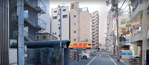 「大塚角えび」駐車場
