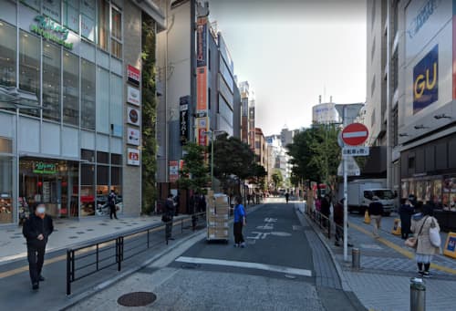 京急川崎駅前