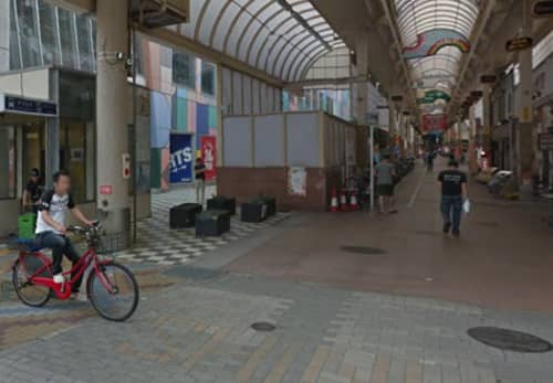 店へのアクセス