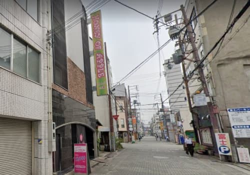 お店の前