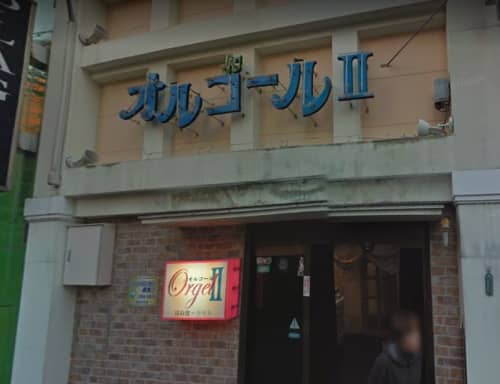 お店の前