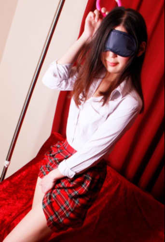 ロリカワ美女画像